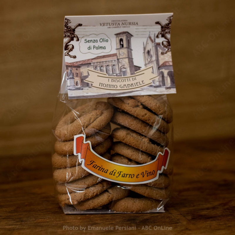 biscotti di farro e vino