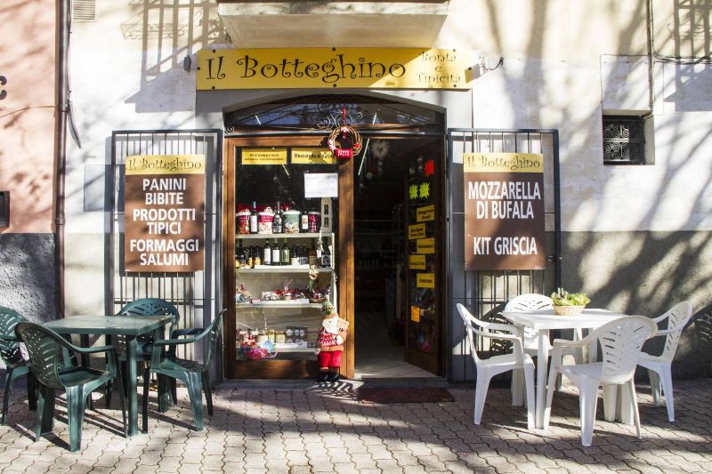 Esterno Botteghino